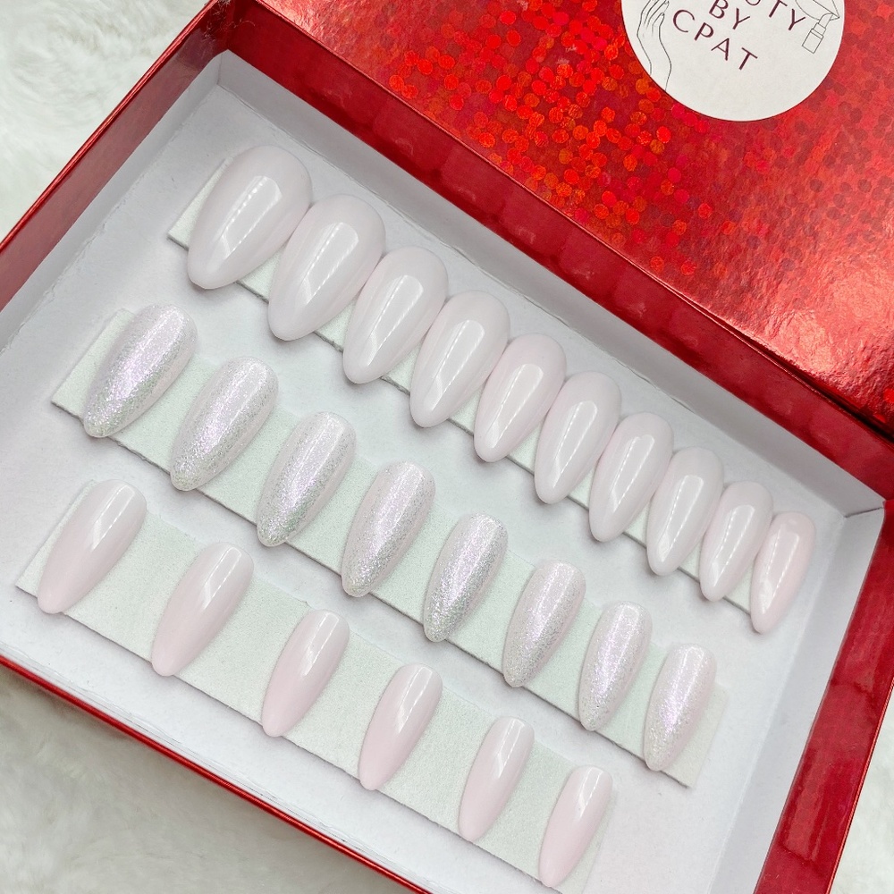 24 SET PRESS ON NAILS No Sizing Needed! RTS - Picture 1 of 4